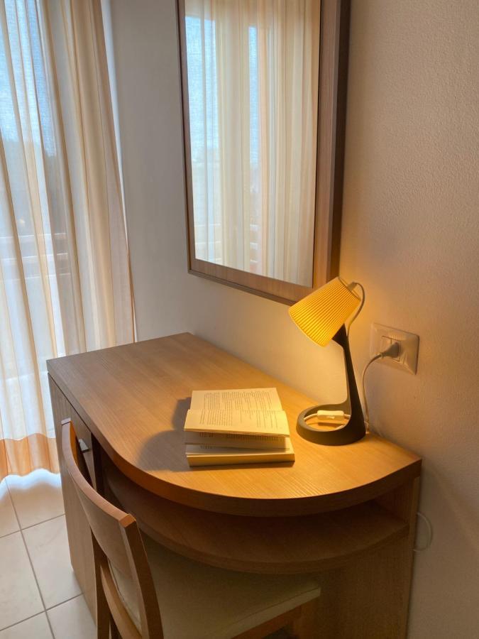 Hotel Ravello Adults Only Римини Экстерьер фото