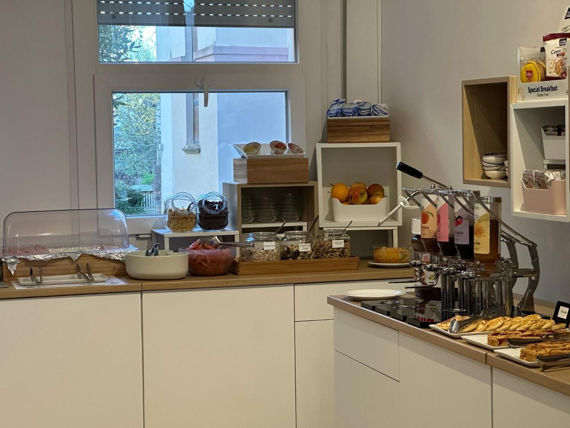 Hotel Ravello Adults Only Римини Экстерьер фото